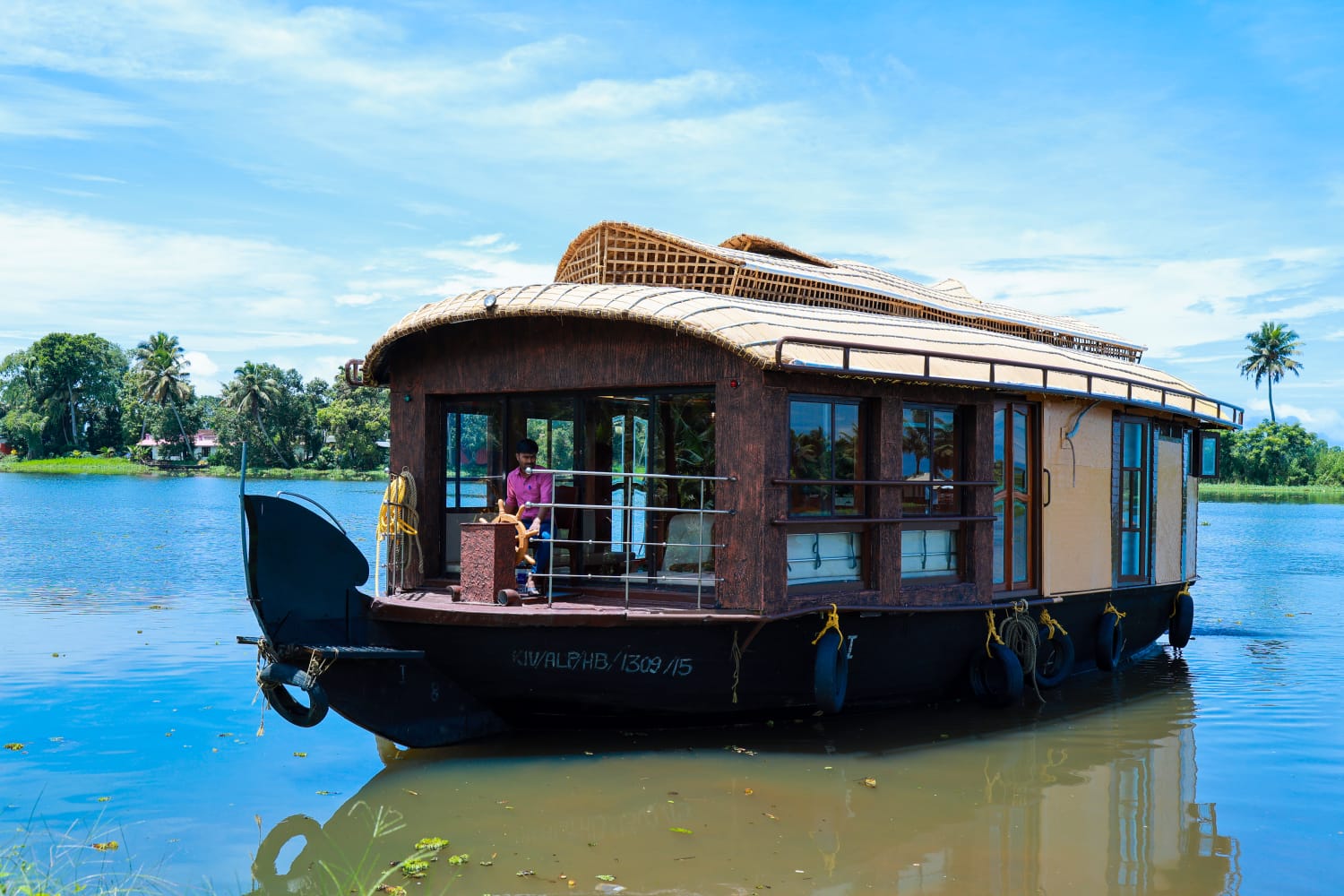 Spaga Houseboats photo 1